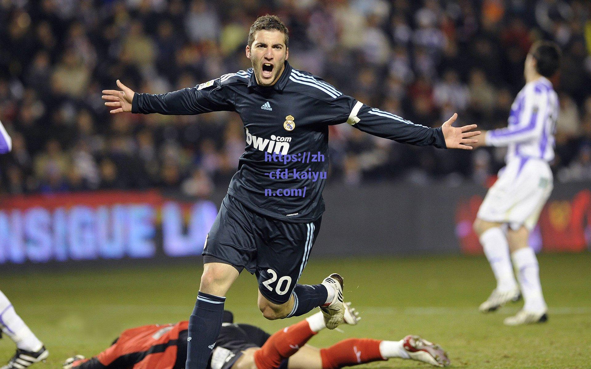 力挺✊记者：曼联董事会支持阿莫林，预计今夏不会换帅