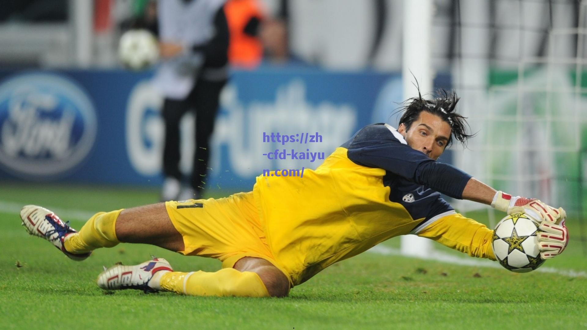 这没法玩!里德三分12中0陷冰封,森林狼进攻体系遇严峻考验