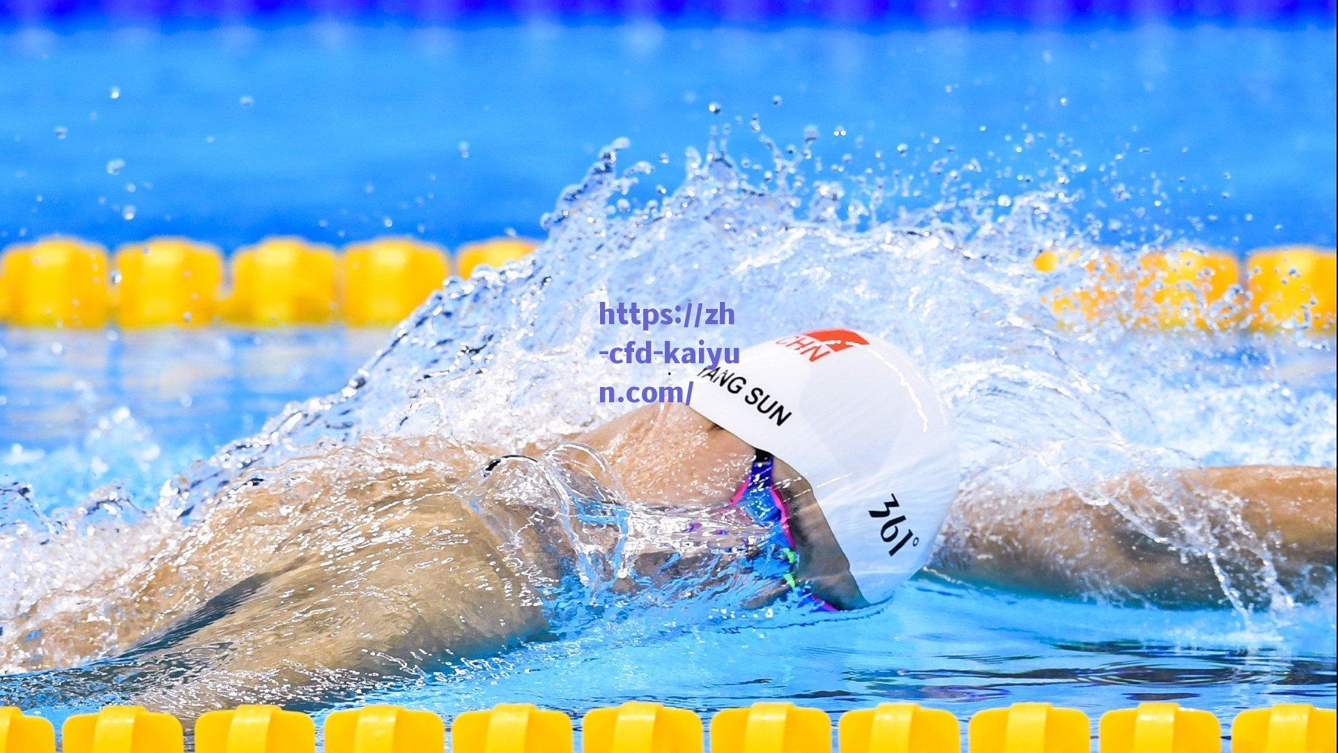 塞鸟归化后首次先发！国足锋线新引擎正式启动，上一场替补45分钟造唯一射正