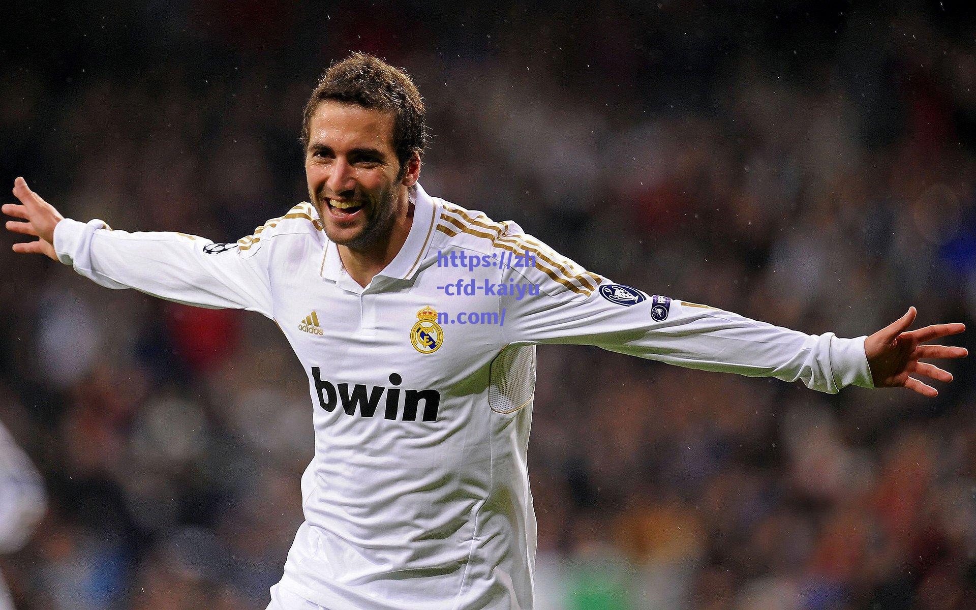 官方确认，冯卓毅租借加盟石家庄功夫，中甲转会市场再掀波澜